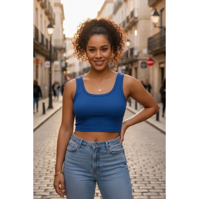 Kadın Lacivert Modern Fit Kare Yaka Crop Top Bluz