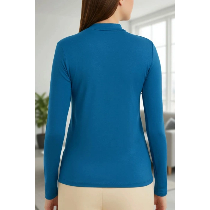 Kadın Mavi Parmak Geçmeli Uzun Kollu Body Esnek Fit Bluz