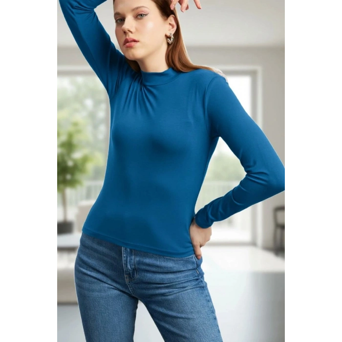 Kadın Mavi Parmak Geçmeli Uzun Kollu Body Esnek Fit Bluz