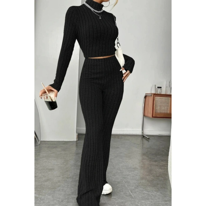 Kadın Siyah Boğazlı Crop Top Yüksek Bel Eşofman Takımı Spor Şık 2’li Set