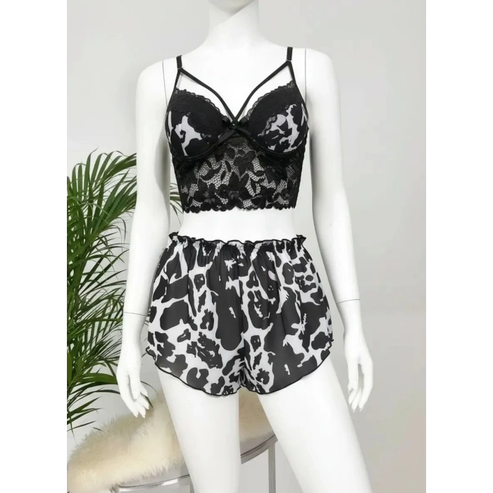 Kadın Siyah Leopar Desenli Dantel Detaylı Şortlu Gecelik Pijama Takımı Şık 2’li Set