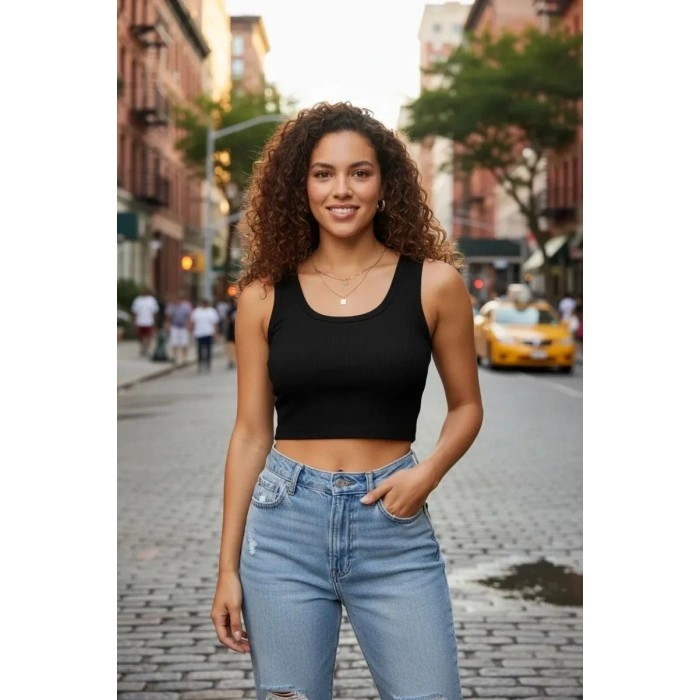 Kadın Siyah Modern Fit Kare Yaka Crop Top Bluz