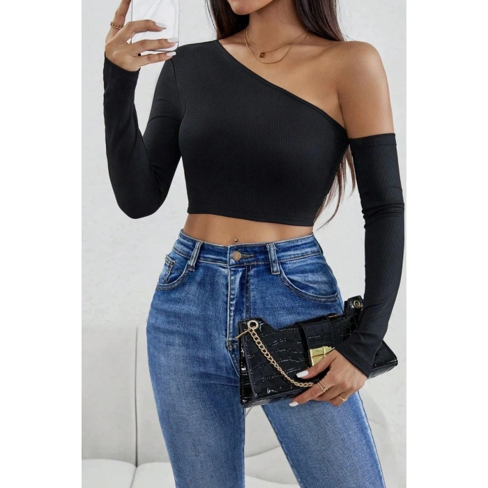 Kadın Siyah Modern Fit Tek Omuz Detaylı Uzun Kol Crop Top Bluz