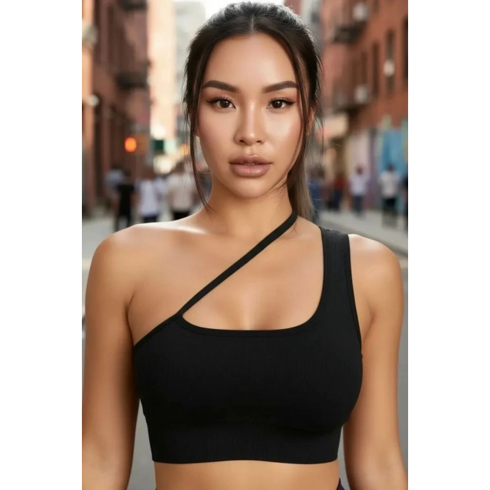 Kadın Siyah Modern Fit Tek Omuzlu Çapraz Askılı Crop Top Büstiyer
