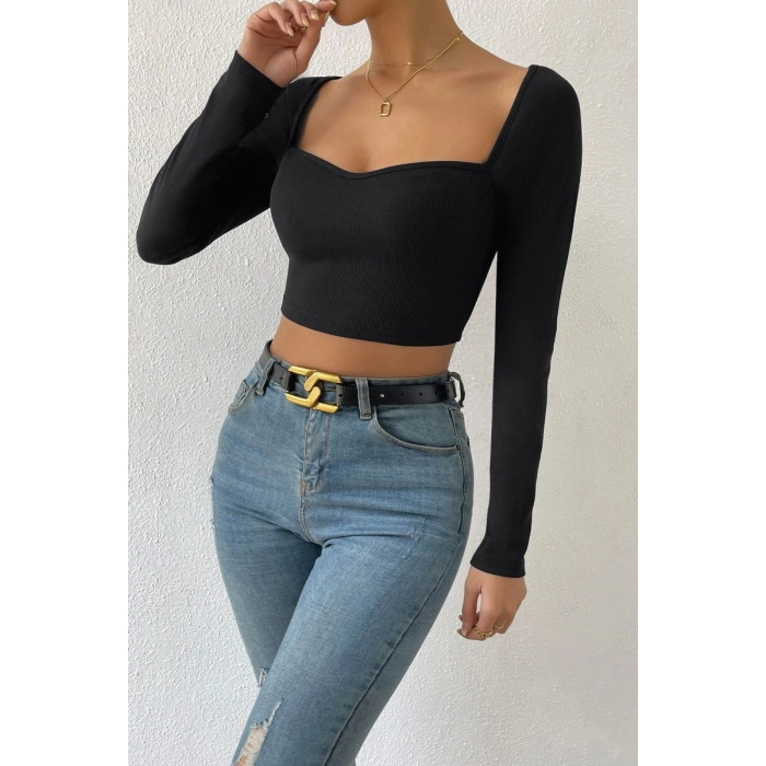 Kadın Siyah Modern Fit Uzun Kol Göğüs Dekolteli Şık Crop Top Bluz