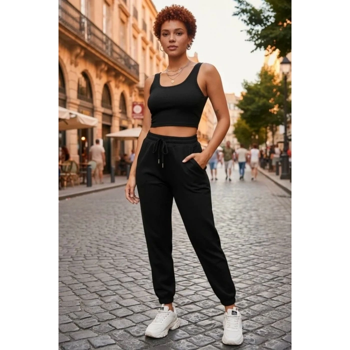 Kadın Siyah Premium Görünümlü Kaşkorse Cepli Jogger Eşofman Altı Ve Crop Top Bluz Takımı