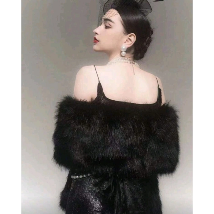 Kürk Orijinal Siyah Seksi Omuzluk Şık Kürk