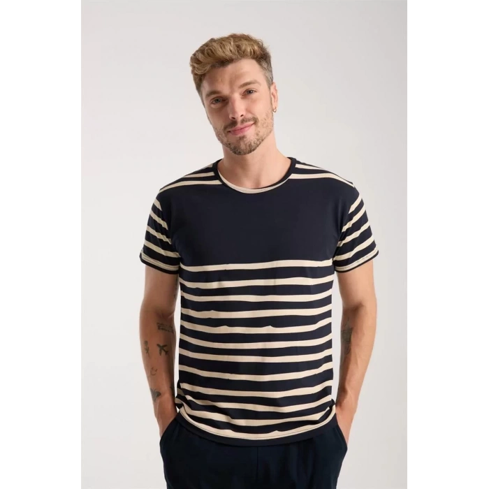 Moda Erkek Lacivert Sıfır Yaka Kısa Kol Şortlu Pijama Takımı