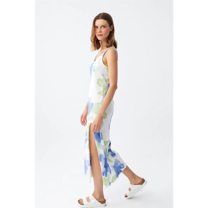 Moda İp Askılı Uzun Yırtmaçlı Penye Gecelik