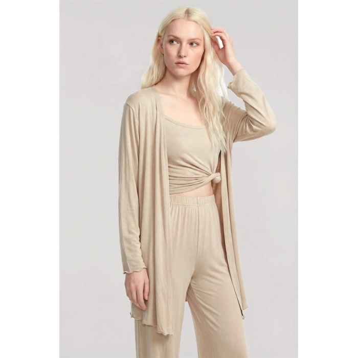 Moda Kadın Bej Kısa Kimono 3’lü Takım Yumuşak Dokulu Şık Rahat Ev Giyim Seti