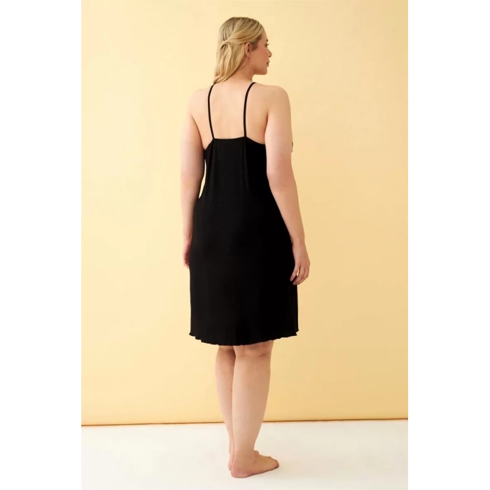 Moda Kadın Büyük Beden Siyah Çiçek Desenli Askılı Gecelik