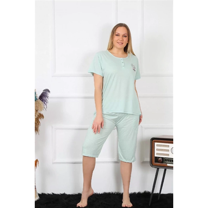 Moda Kadın Büyük Beden Viscon Su Yeşili Kapri Pijama Takım