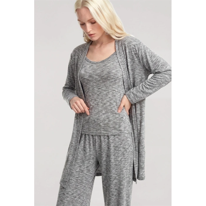Moda Kadın Ekru Yumuşak Dokulu Dökümlü Uzun Kimono Şık ve Rahat Ev Giyim