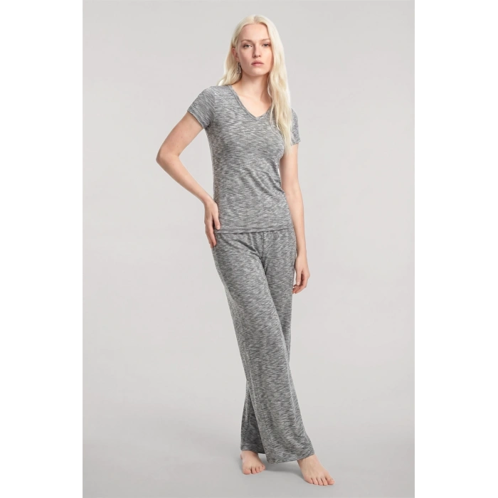 Moda Kadın Gri V Yaka Yumuşak Dokulu Pijama Takımı Rahat Günlük Ev Giyim Seti