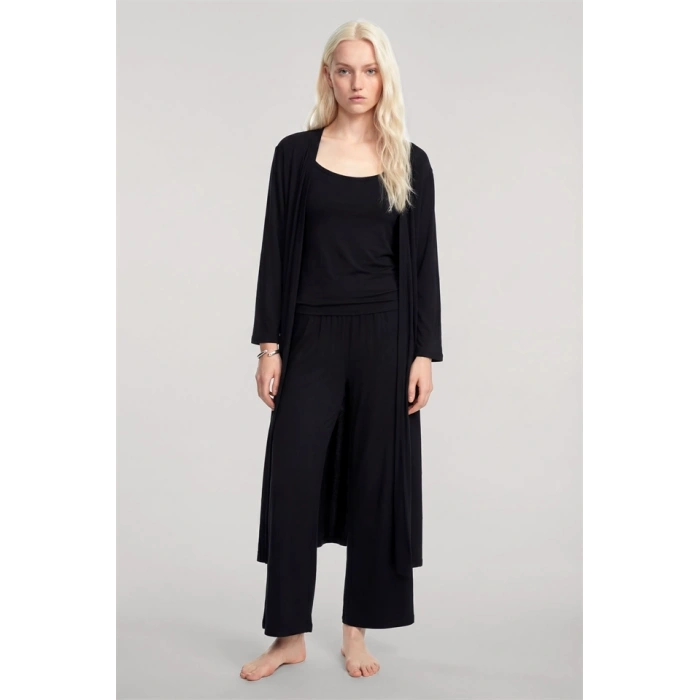 Moda Kadın Siyah Yumuşak Dokulu Dökümlü Uzun Kimono Şık ve Rahat Ev Giyim