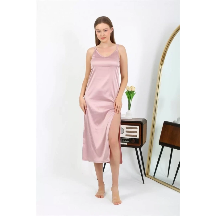 Moda Yırtmaçlı Uzun Saten Gecelik Pudra