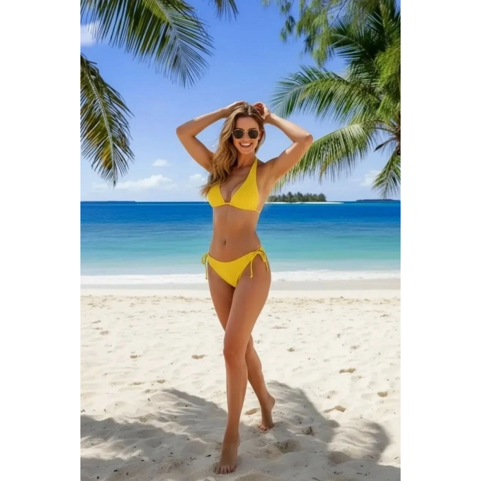 Sarı Üçgen Kesim Bağlamalı Bikini Takımı Ayarlanabilir İpli Alt Üst Esnek Rahat Kadın Mayo Seti