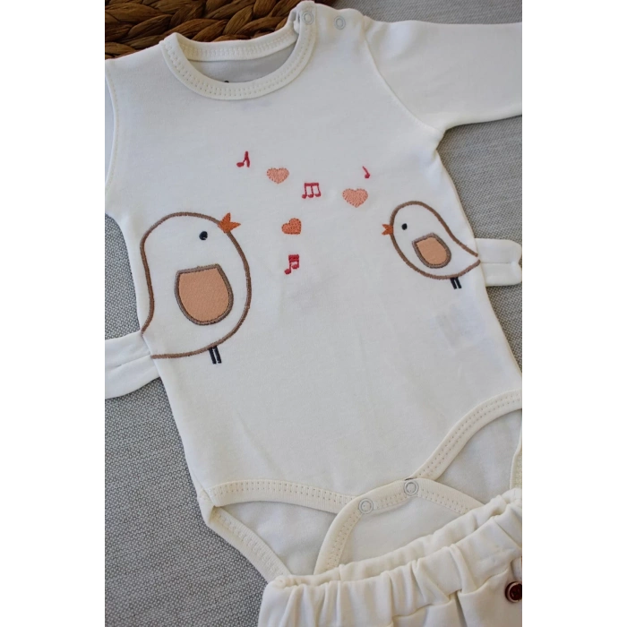 Şarkıcı Kuşlar Nakışlı Bandanalı Uzun Kollu Zıbınlı 3lü Kız Bebek Takımı Ekru