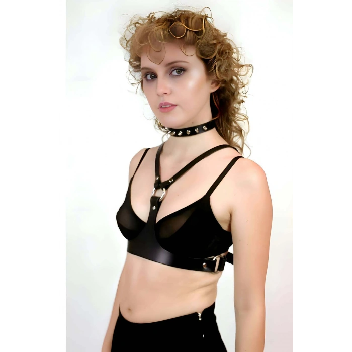 Şık Deri Göğüs Kemer Ve Çivili Tasma - Brf1299