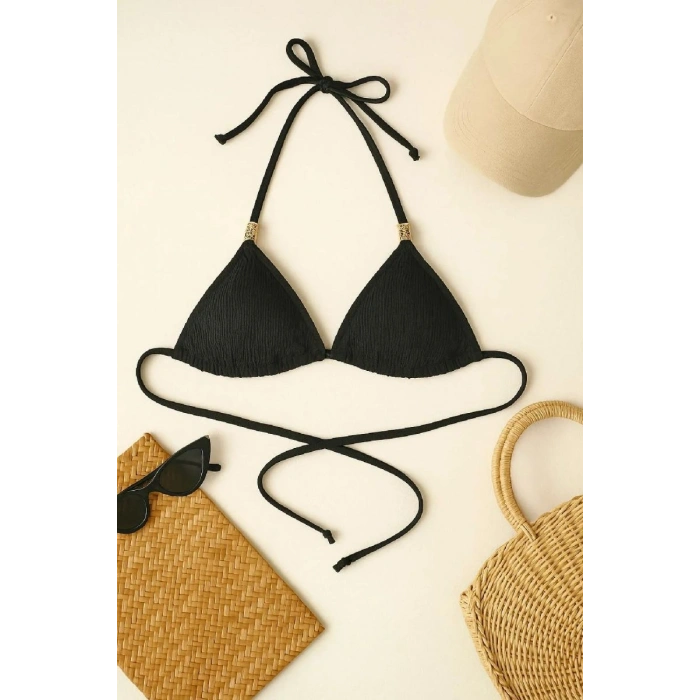Siyah Pedli Üçgen Bikini Üstü Halter Bağlamalı Aksesuarlı Esnek Kumaş Kadın Mayo Üstü