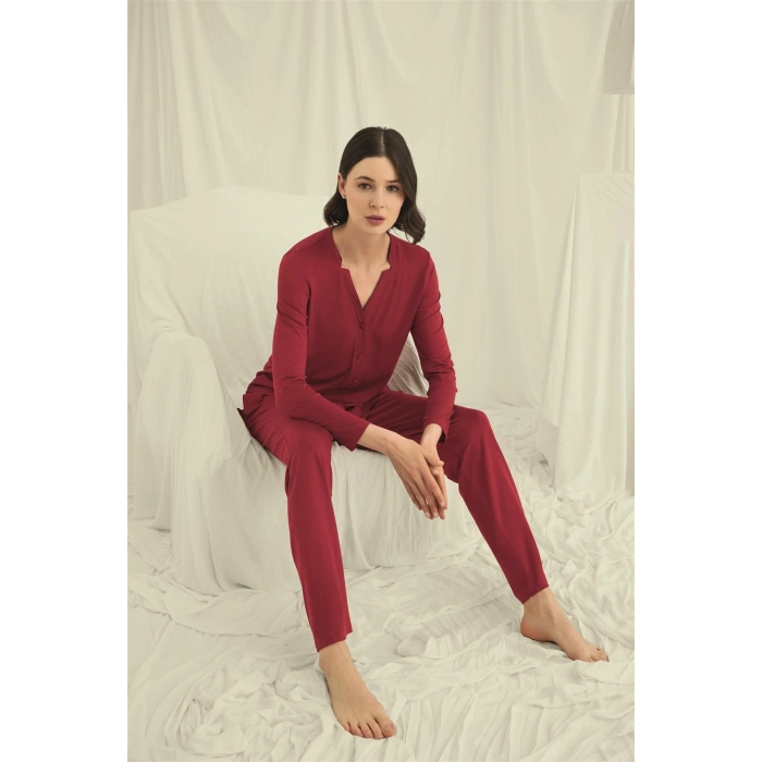 Uzun Kollu Düğmeli V Yaka Pijama Takımı