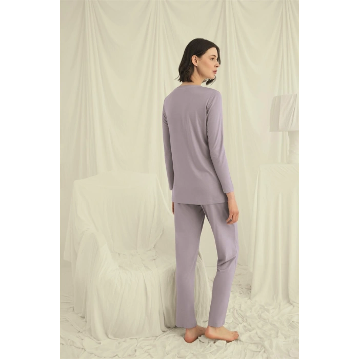 Uzun Kollu Düğmeli V Yaka Pijama Takımı