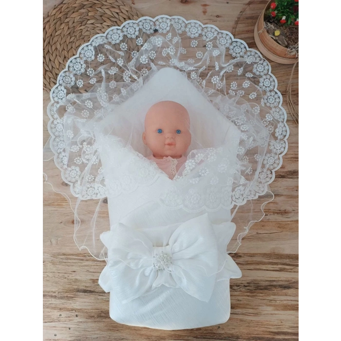 Yenidoğanışığı Papatya Dantelli Taşlı Fiyonk Bebek Battaniyesi Kundak Ekru