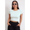 Kadın Beyaz Modern Fit Yuvarlak Yaka Crop Bluz