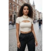 Kadın Ekru Zarif Cut-out Detaylı Premium Crop Top Bluz