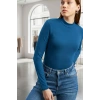 Kadın Mavi Parmak Geçmeli Uzun Kollu Body Esnek Fit Bluz