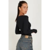 Kadın Siyah Kare Yaka Dantelli Uzun Kollu Crop Top Bluz
