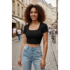 Kadın Siyah Modern Fit Yarım Kol Düz Yaka Crop Top Bluz