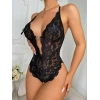 Metal Kalp Aksesuarlı Fantezi Dantelli Siyah Body
