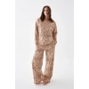Moda Kadın Oversize Bej Leopar Desenli Pamuklu Kalın Pijama Takımı