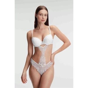 Fantezi Destekli Balenli Kaplı Dantel Detaylı Sütyen Slip İç Çamaşırı Takımı