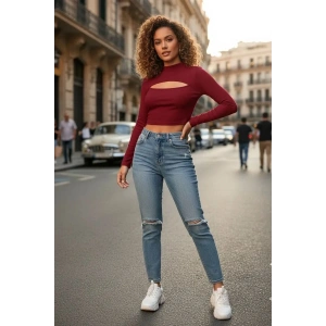 Kadın Bordo Modern Fit Göğüs Dekolteli Uzun Kollu Cut Out Crop Top Bluz