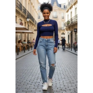 Kadın Lacivert Modern Fit Göğüs Dekolteli Uzun Kollu Cut Out Crop Top Bluz