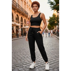 Kadın Siyah Premium Görünümlü Kaşkorse Cepli Jogger Eşofman Altı Ve Crop Top Bluz Takımı