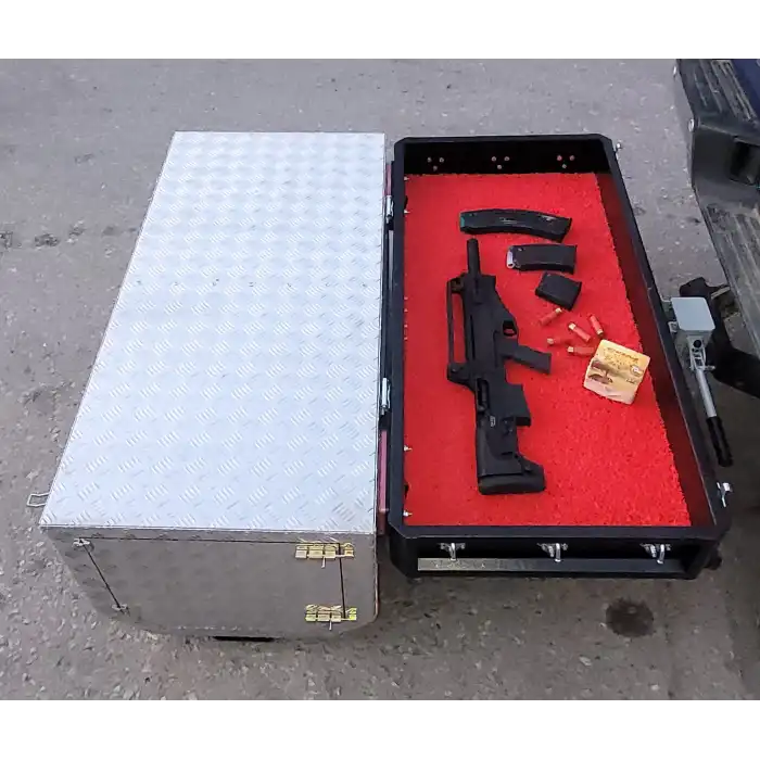 Tow Box Köpek Taşıma Kabini