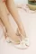 Bej Cilt Kadın Gül Fiyonklu Topuklu Ayakkabı