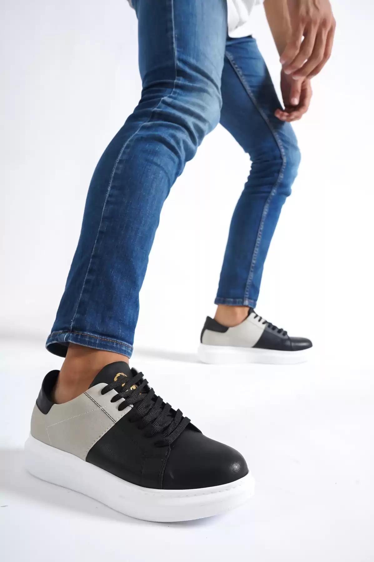 Black-Gray White Base MenS Sneaker