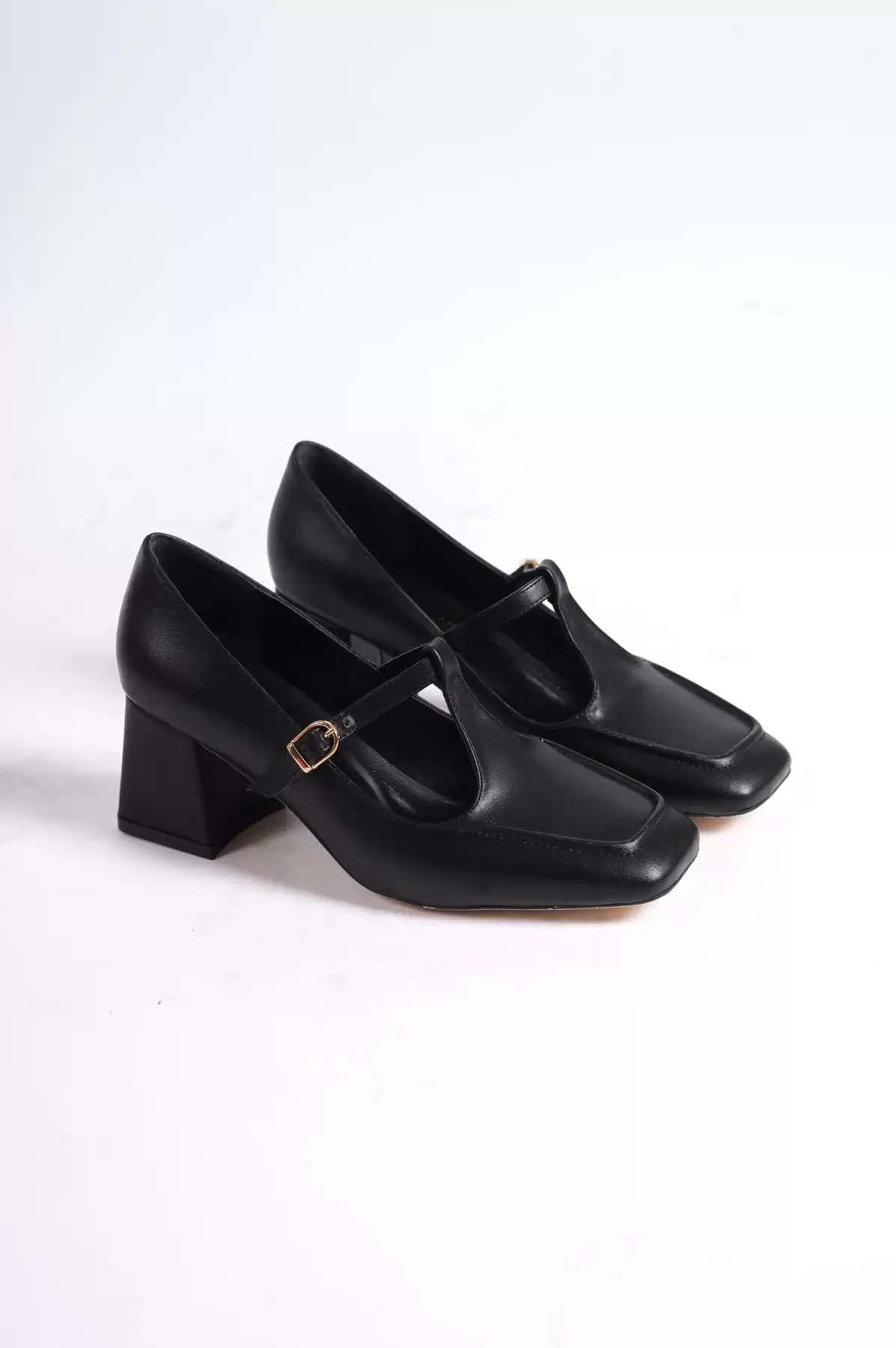 Black Skin Woman Classic Heels Shoes