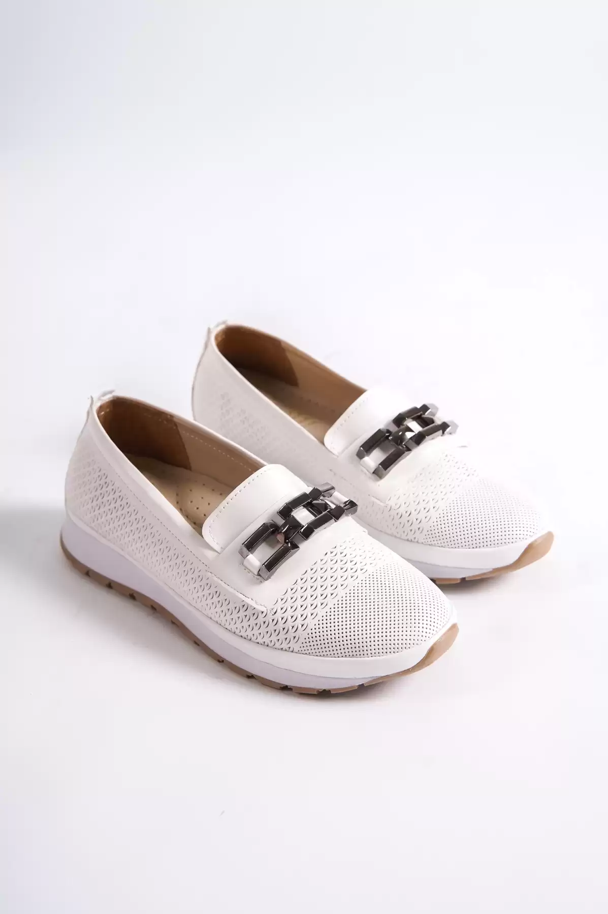 White Skin WomenS Glinery Daily Shoes