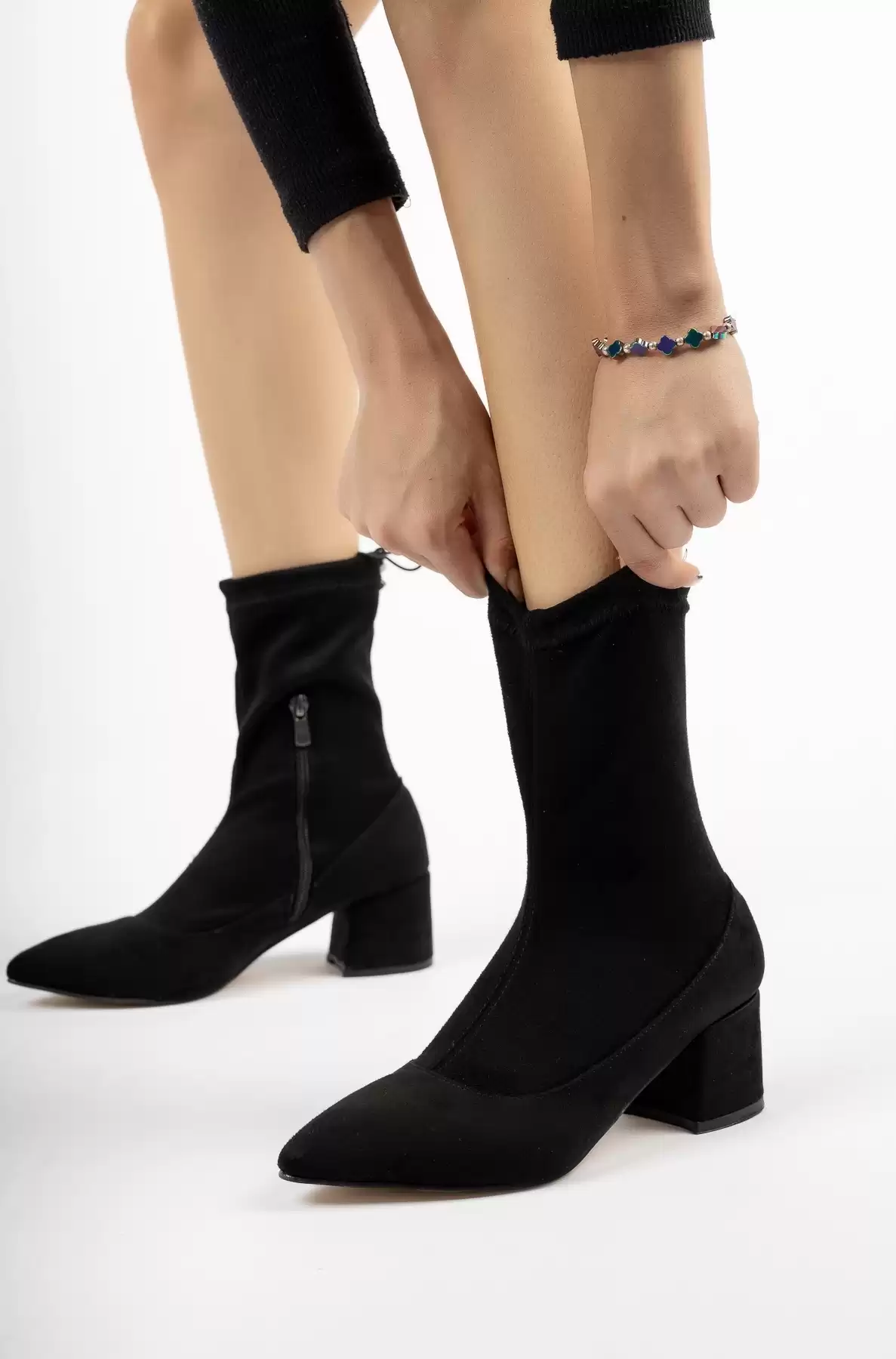 Black Suede Woman Short Stretch Boot