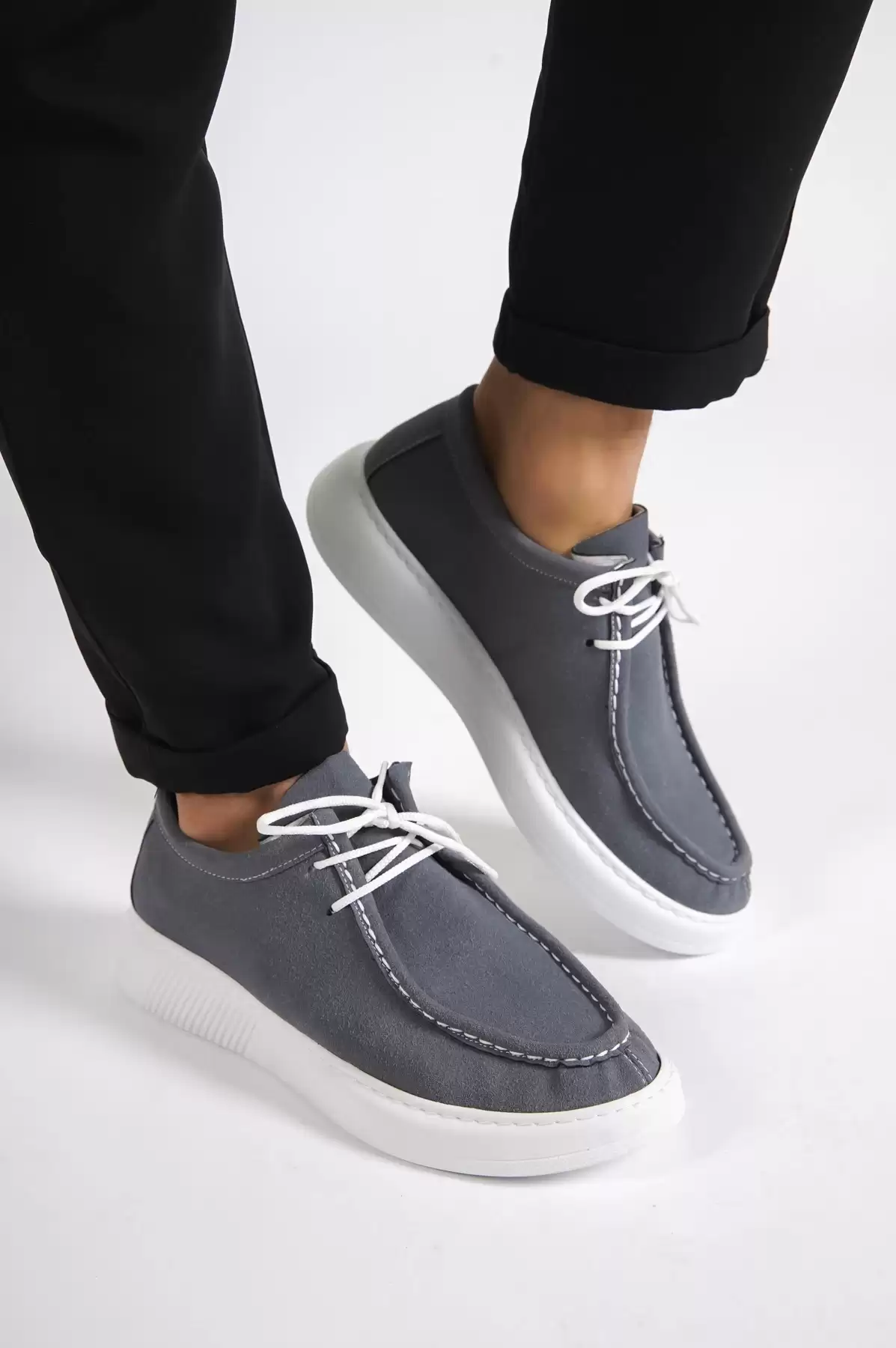 Smoked Male Lace -Up Sneaker