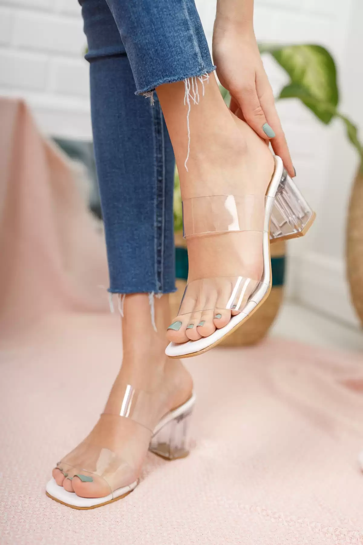 White Transparent Woman Transparent Heel Shoes