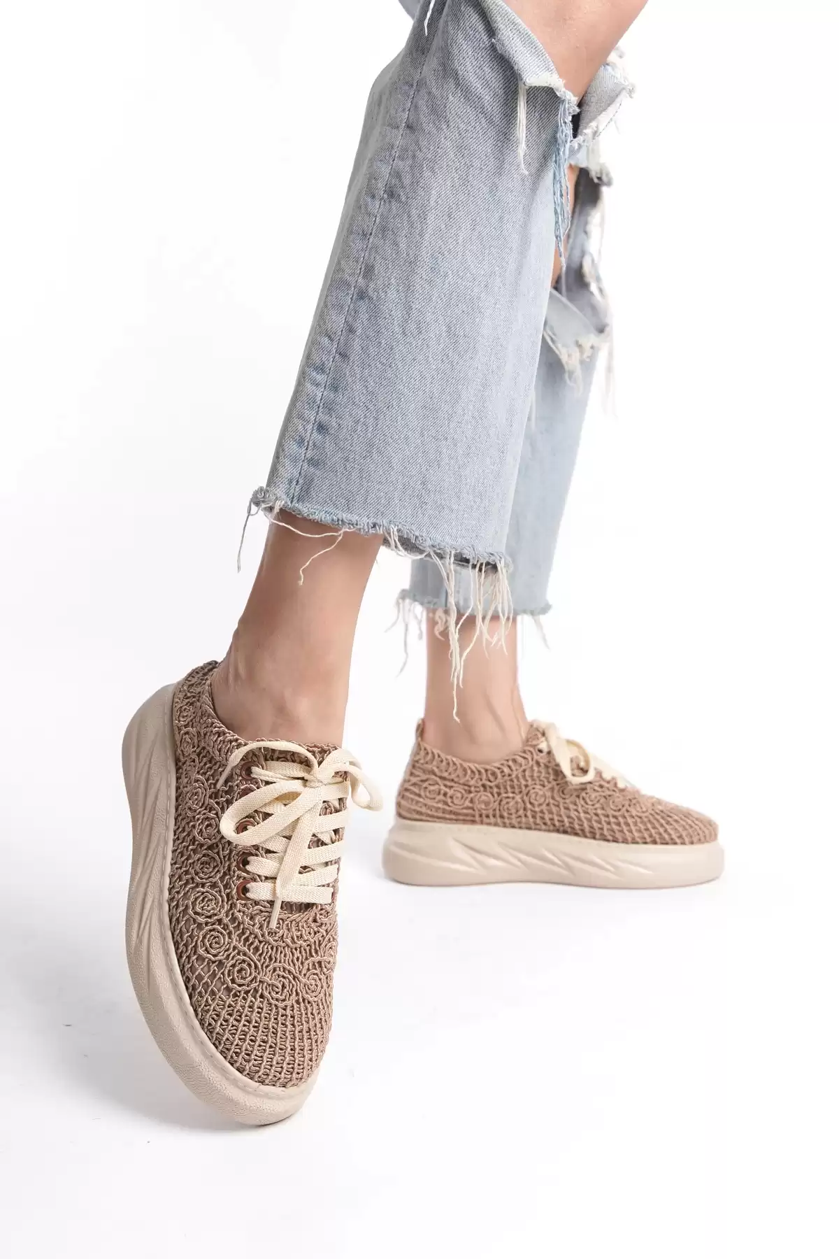 Mink Lace Female Lace Sneaker