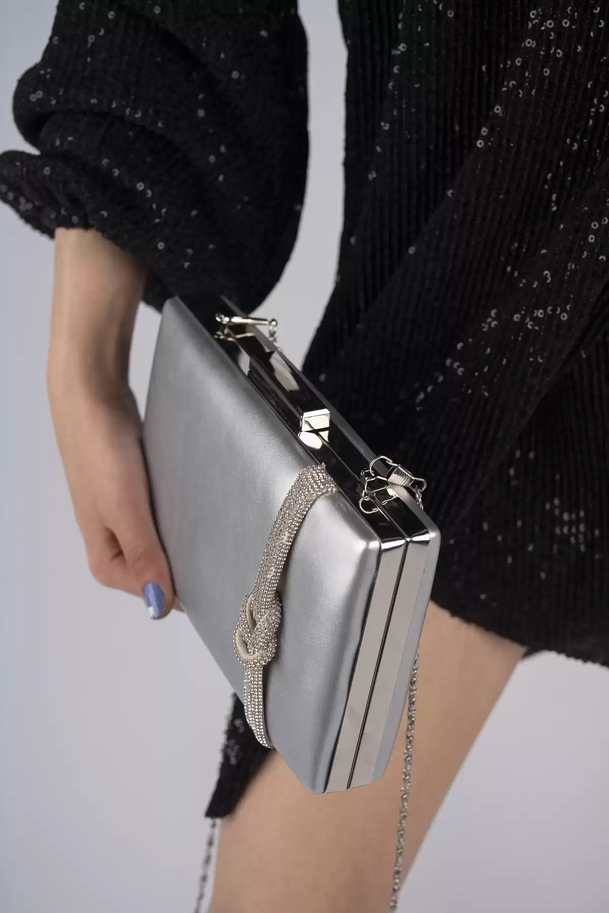 Silver WomenS Node Stone Dressing Bag