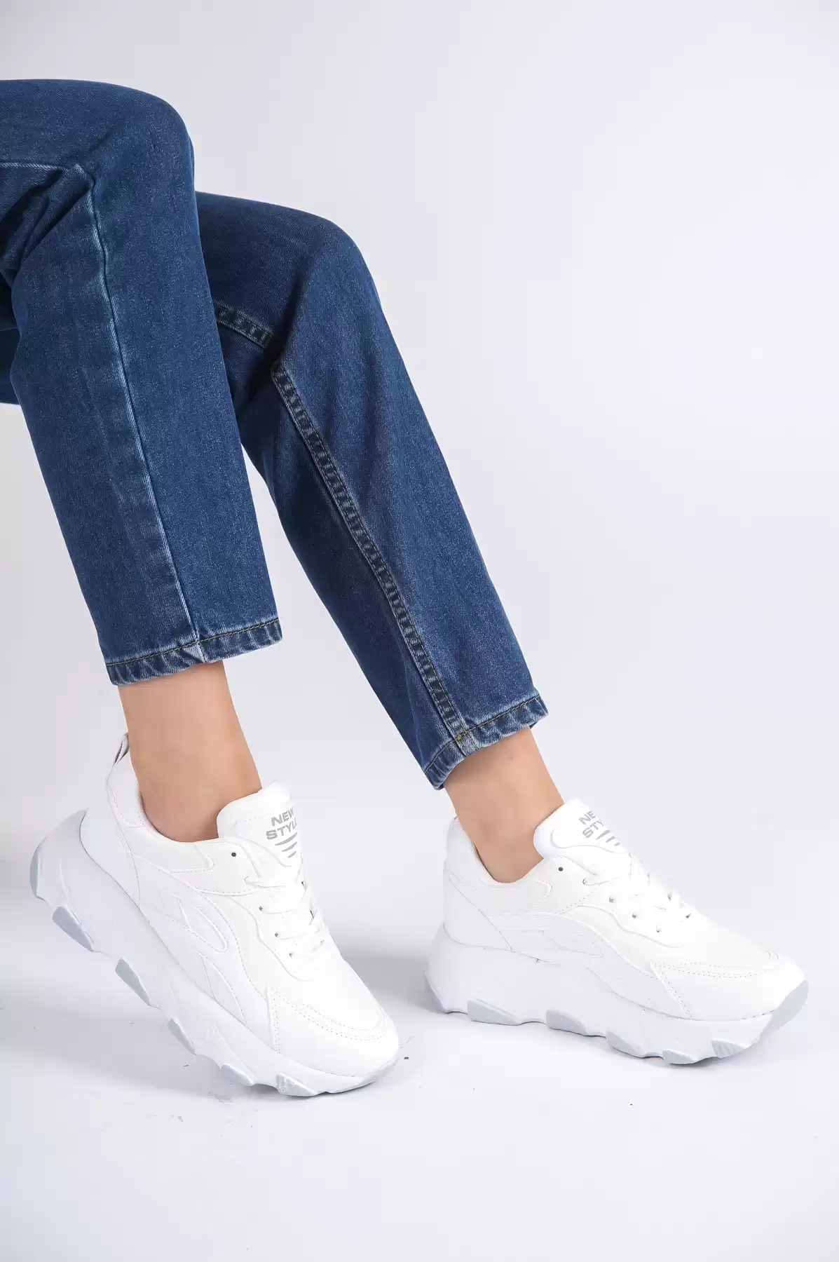 White Woman Sneaker