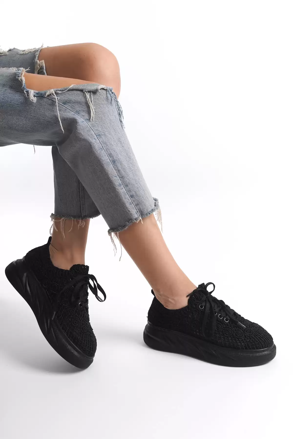 Black Lace Woman Lace Sneaker